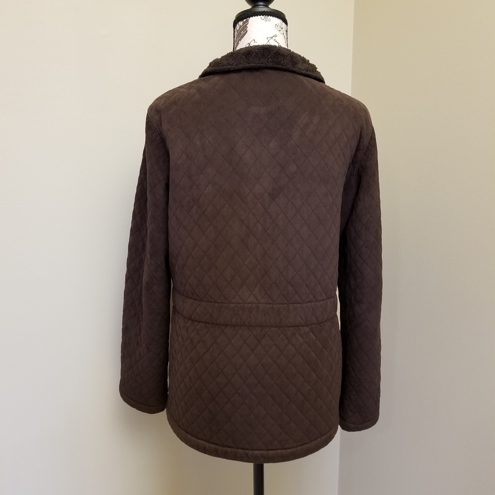 Liz Claiborne soft quilted coat - Picture 3 of 6